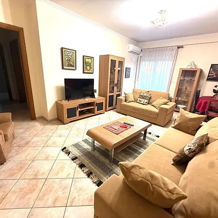 Spiranca Cityview 公寓 地拉那